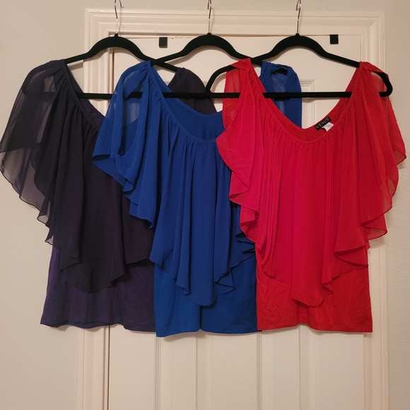 VENUS Tops - 2/$40 Venus 3 size Medium Blouses Used Gently... Stretchy material,sheer top..